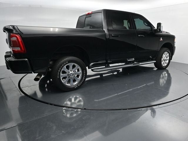 Used 2023 RAM 3500 Laramie AWD/4WD image 10