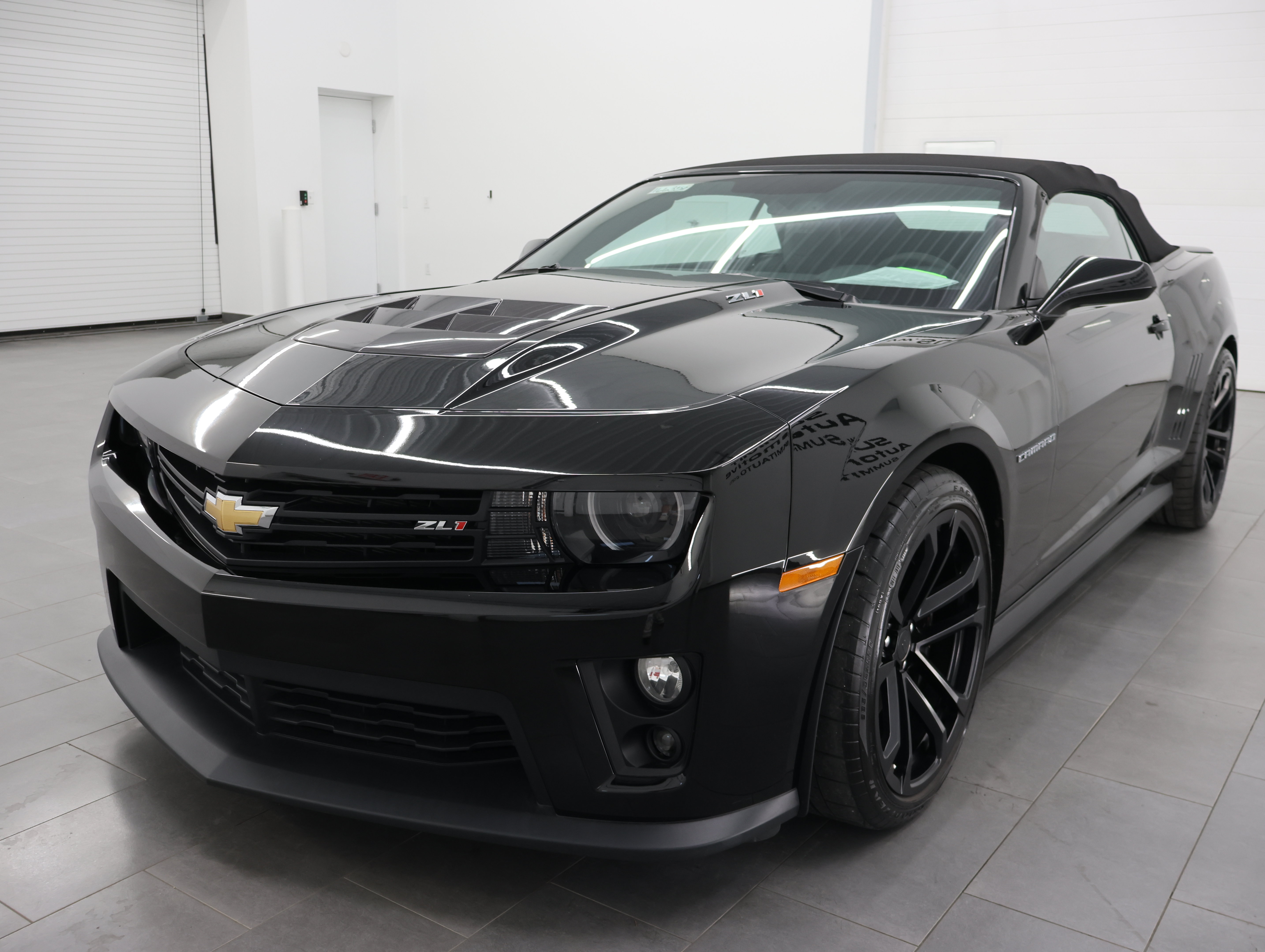 Used 2015 Chevrolet Camaro ZL1 RWD image 7