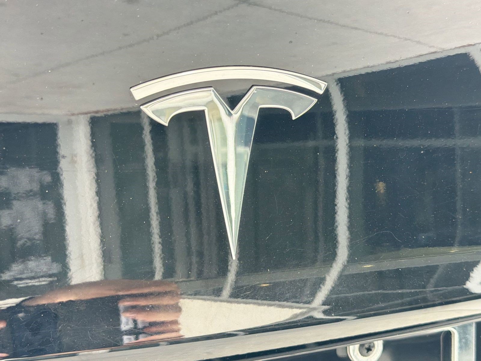 Used 2022 Tesla Model 3 Long Range AWD/4WD image 29