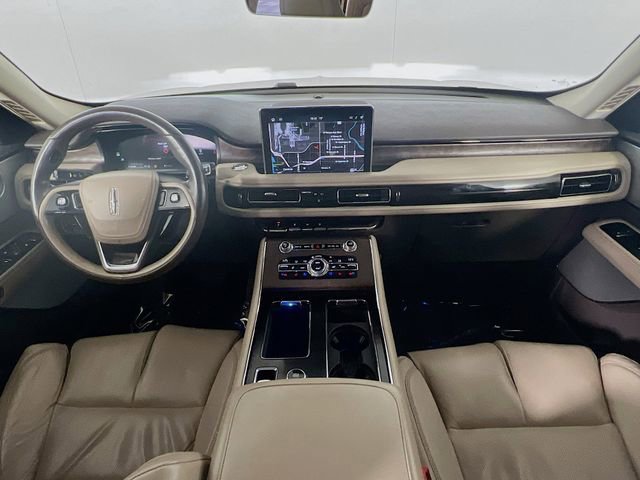 Used 2020 Lincoln Aviator Reserve w/ Equipment Group 202A image 28