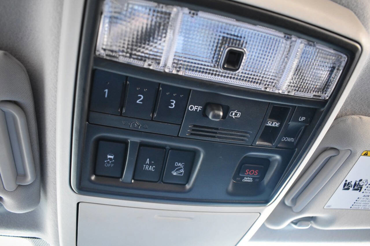 Used 2016 Toyota 4Runner Limited image 57