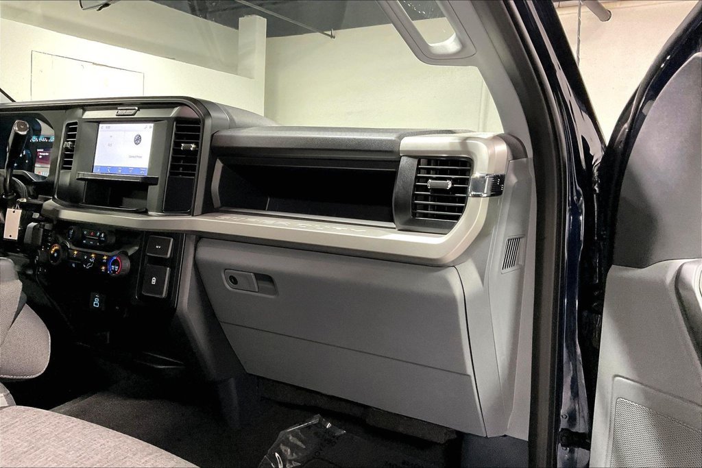 Used 2025 Ford F350 XL w/ STX Appearance Package AWD/4WD image 19