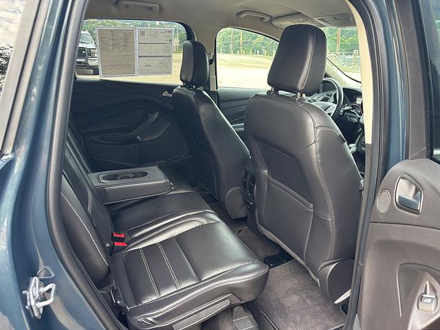 Certified 2019 Ford Escape Titanium AWD/4WD image 19