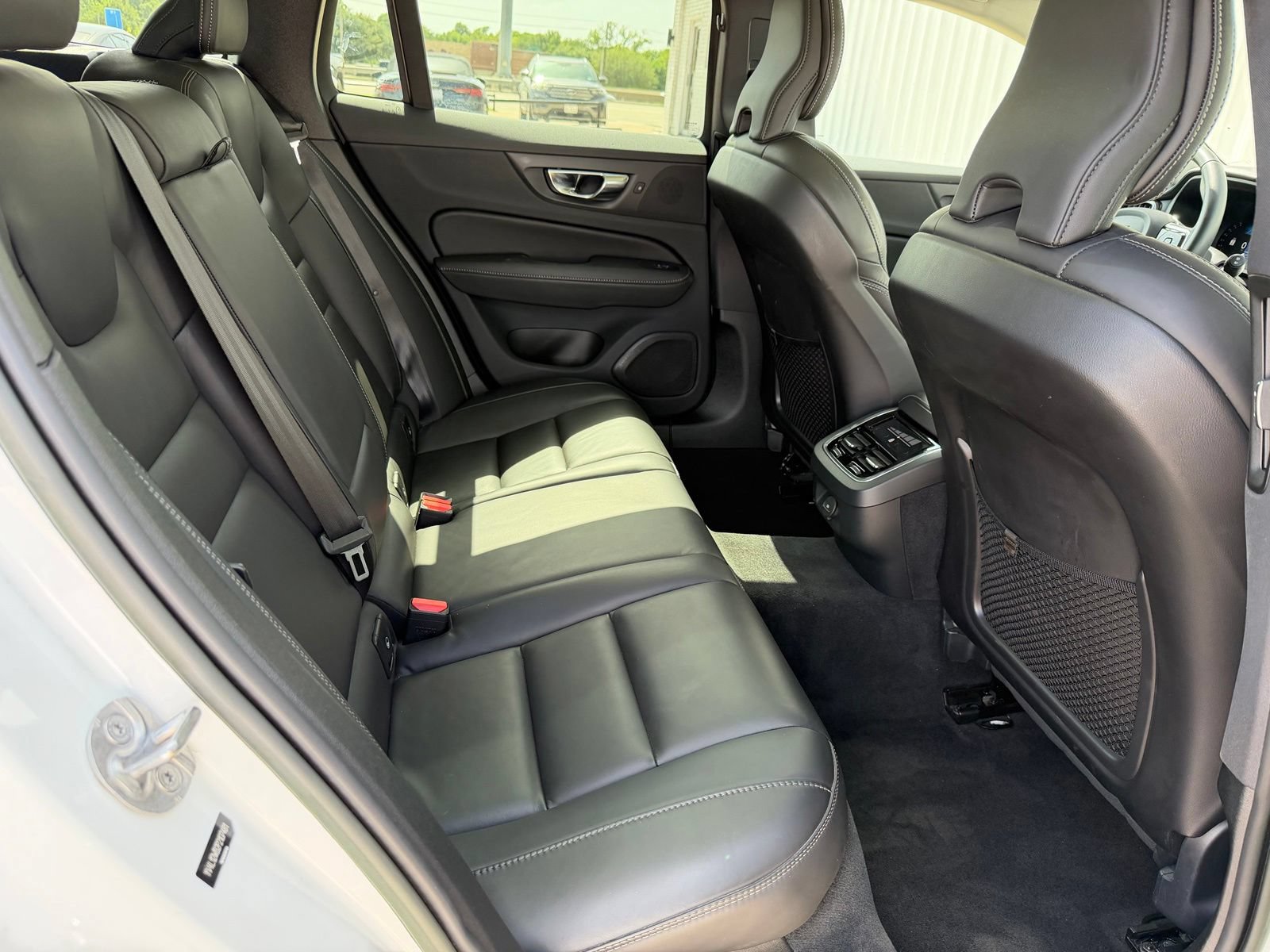 Used 2023 Volvo V60 B5 Cross Country Ultimate AWD/4WD image 25