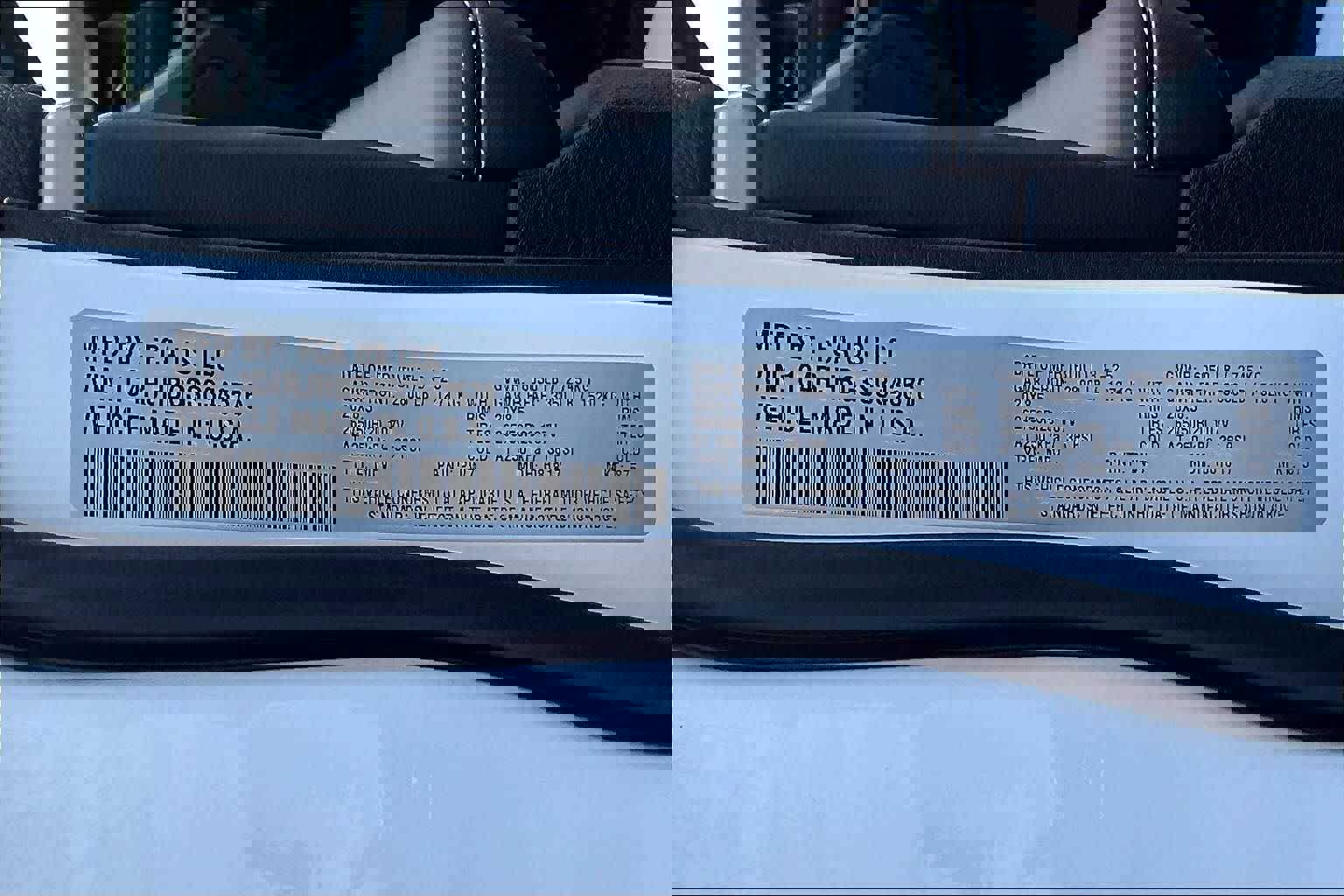 New 2025 Jeep Grand Cherokee Limited w/ Luxury Tech Group II image 24