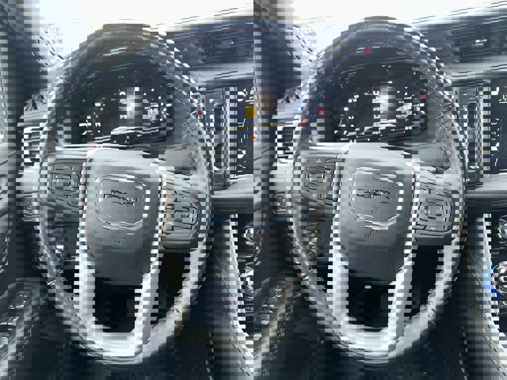 Used 2022 GMC Yukon XL Denali image 22