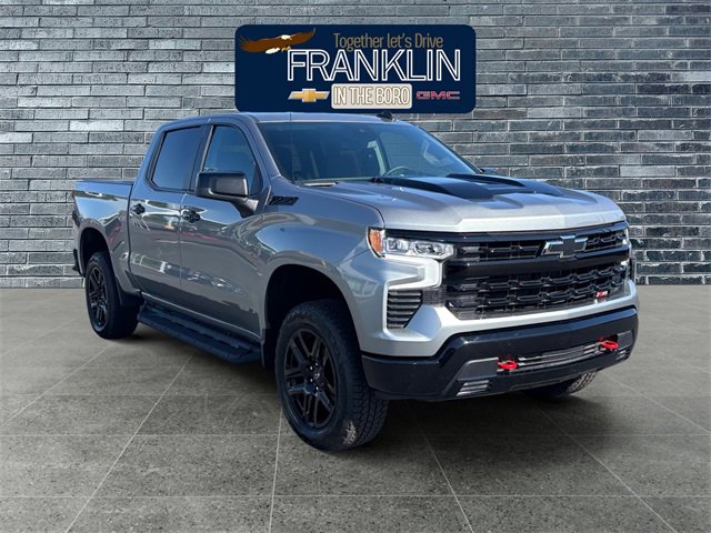 Used 2025 Chevrolet Silverado 1500 LT Trail Boss w/ Convenience Package II image 7