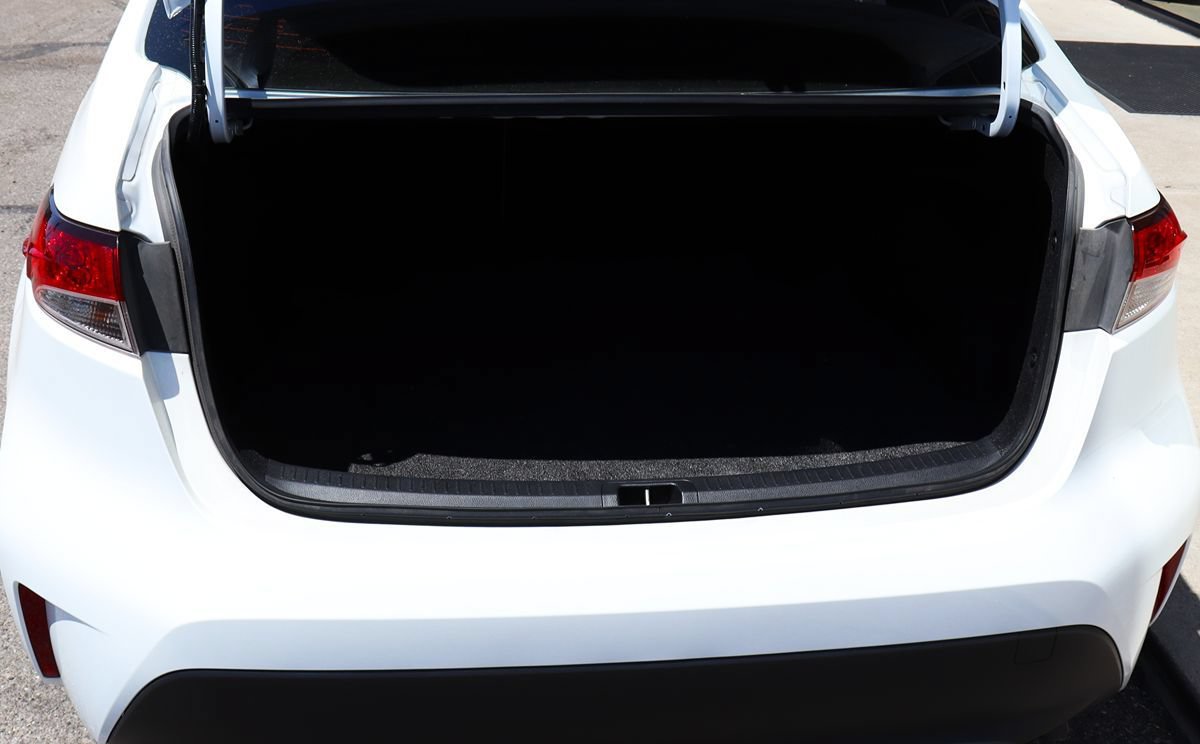 Used 2023 Toyota Corolla LE w/ Carpet Mat Package (TMS) FWD image 24