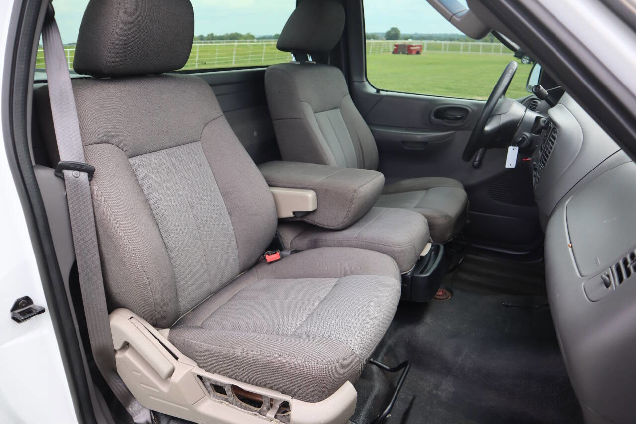 Used 2004 Ford F150 XL image 6