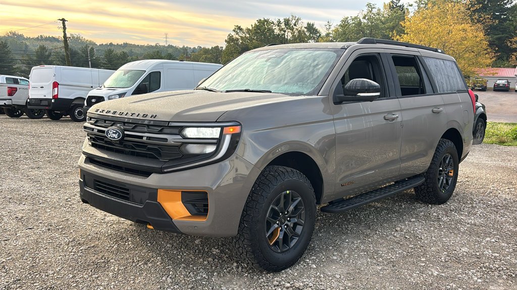 New 2027 Ford Expedition Tremor w/ Driver's Package AWD/4WD image 2