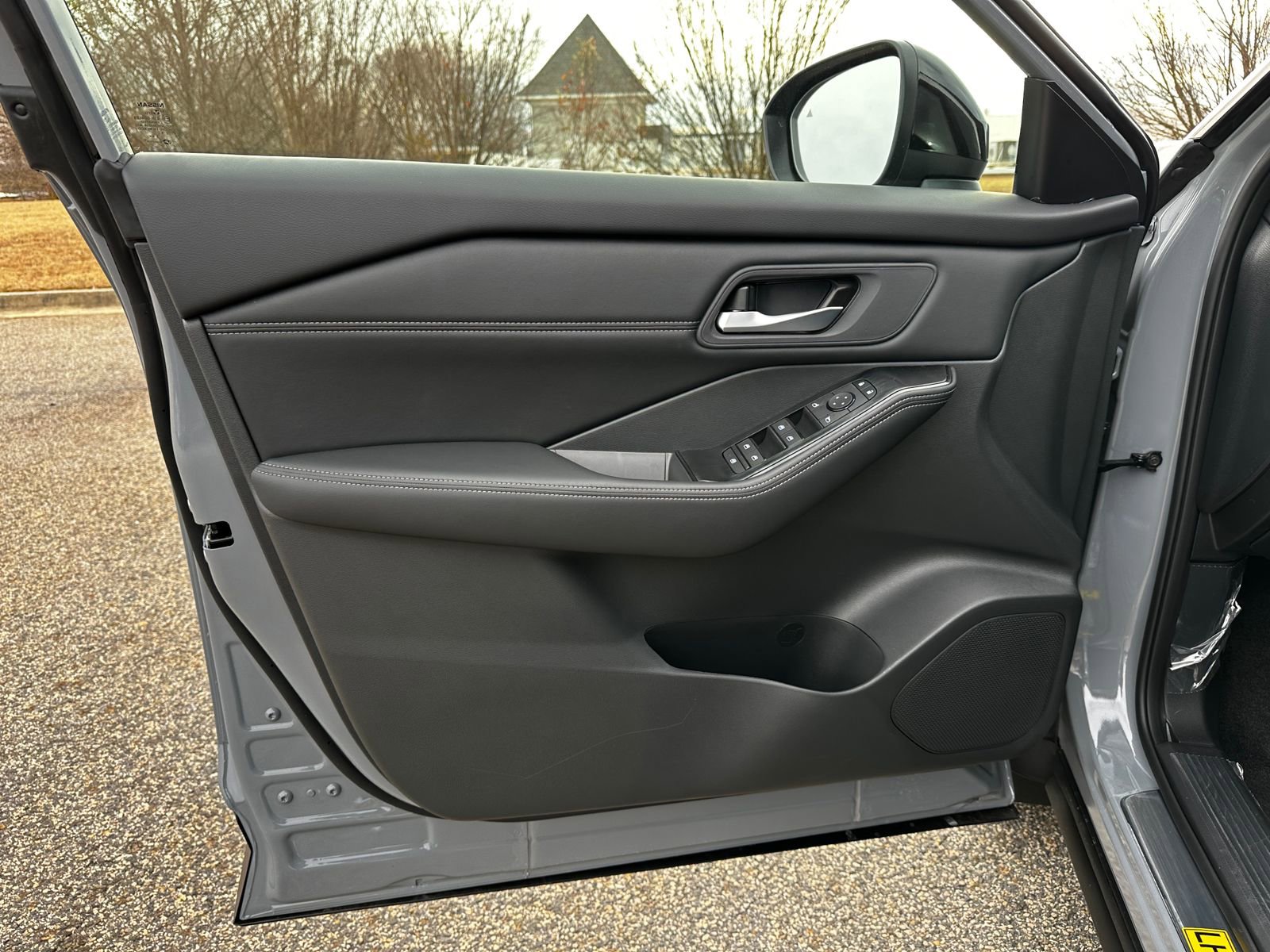 New 2026 Nissan Rogue SV image 11