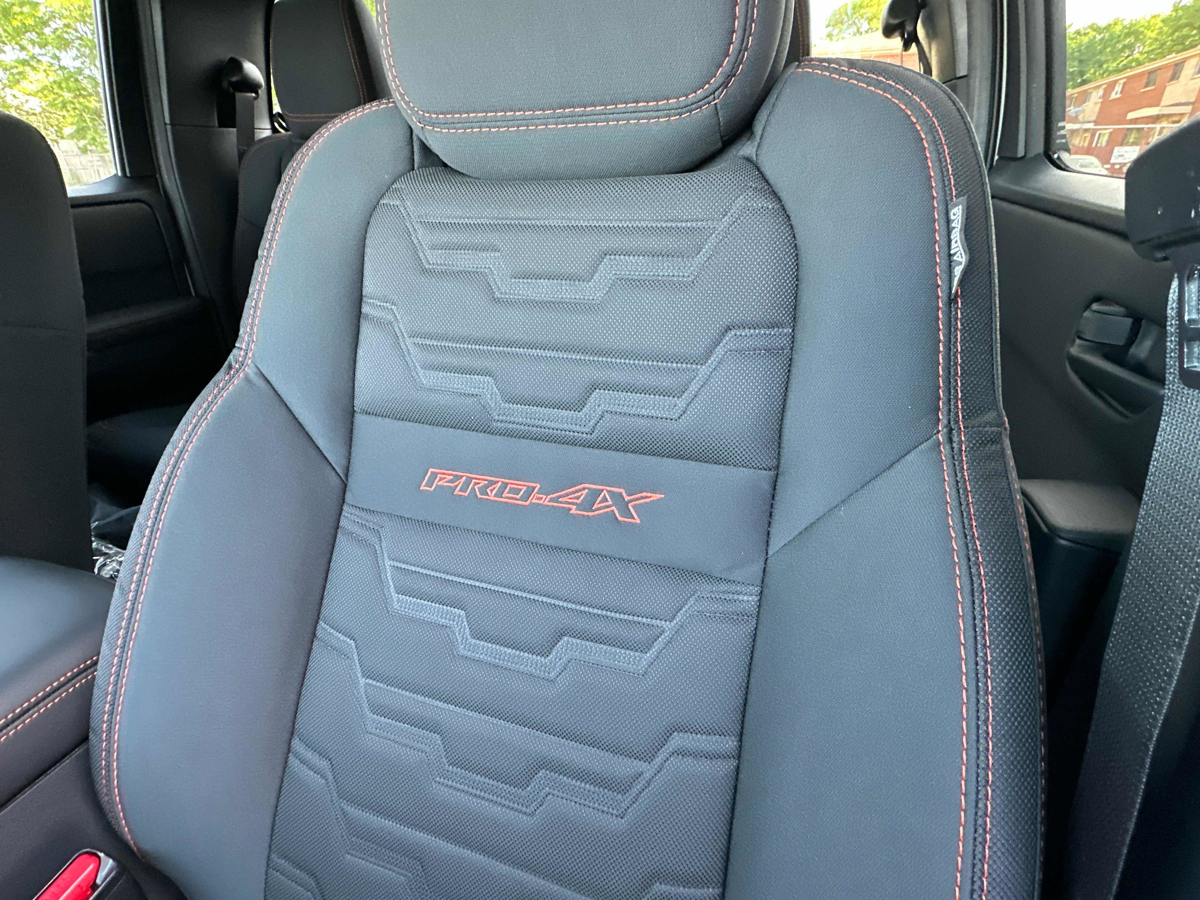 New 2026 Nissan Frontier PRO-4X w/ Pro-4x Convenience Package AWD/4WD image 24