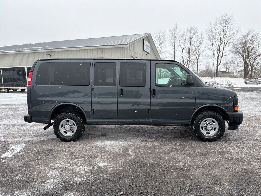 Used 2017 Chevrolet Express 2500 LS image 2
