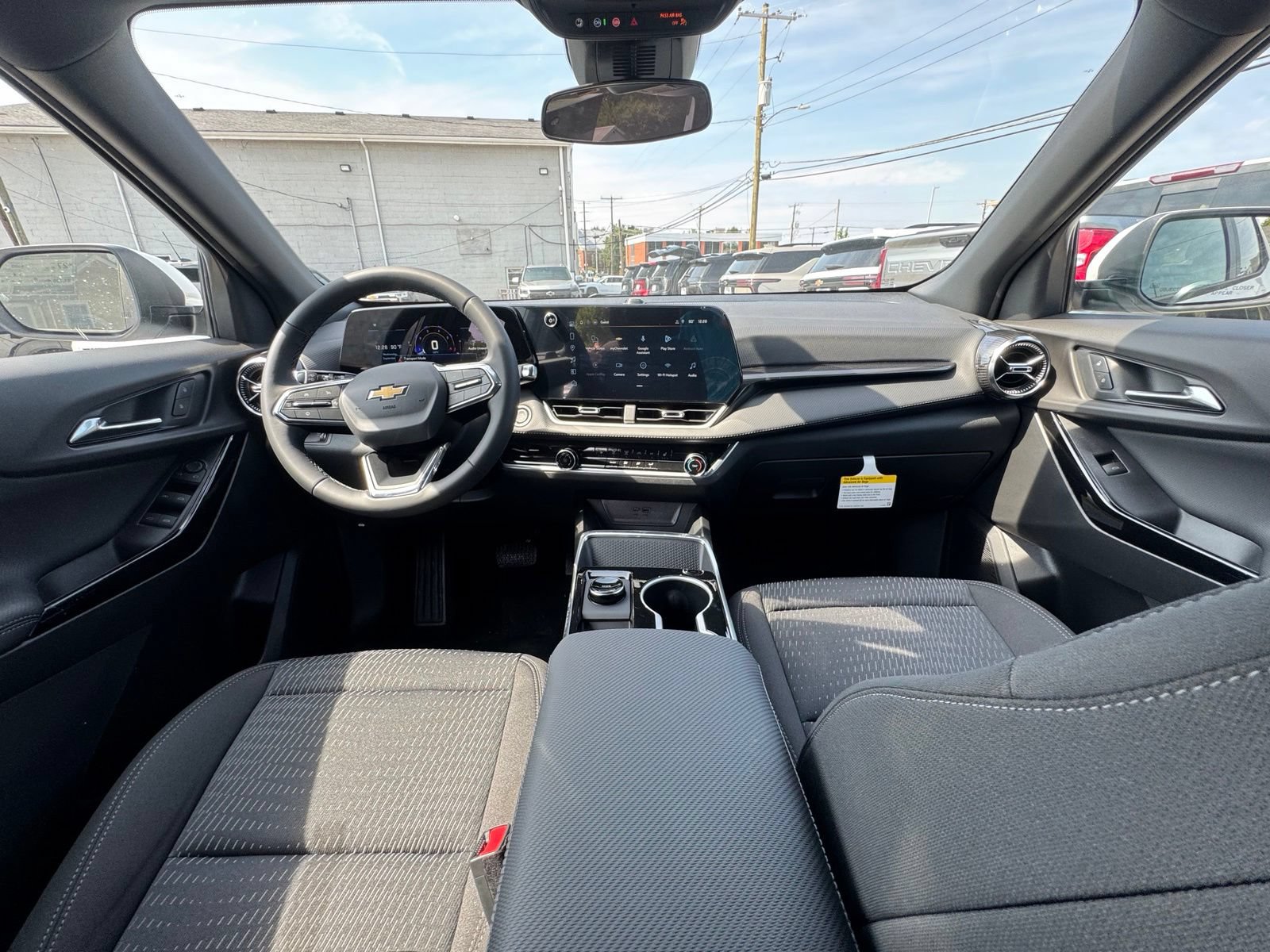 New 2027 Chevrolet Equinox LT FWD image 25