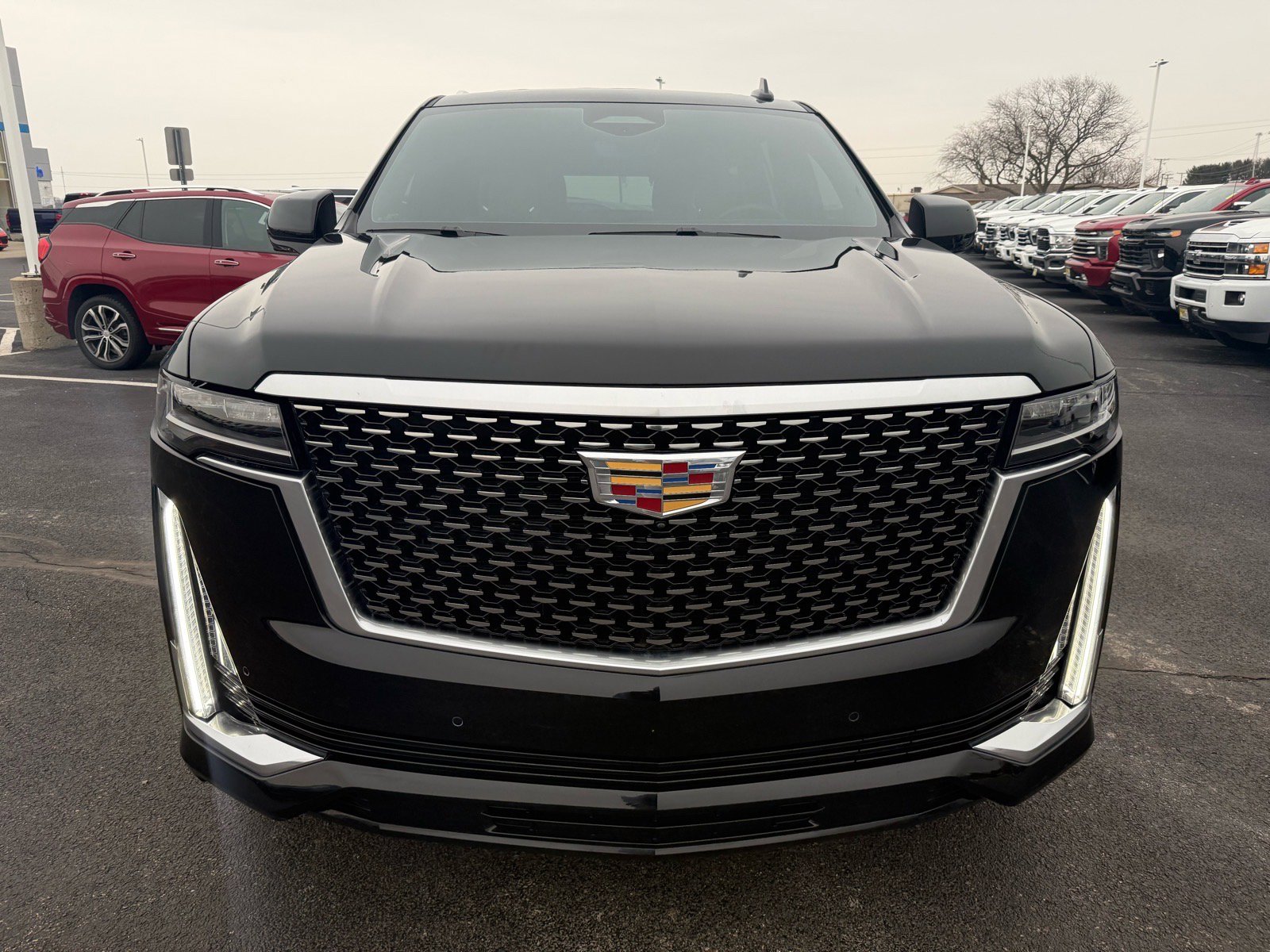 Used 2023 Cadillac Escalade Premium Luxury w/ Performance Package image 8