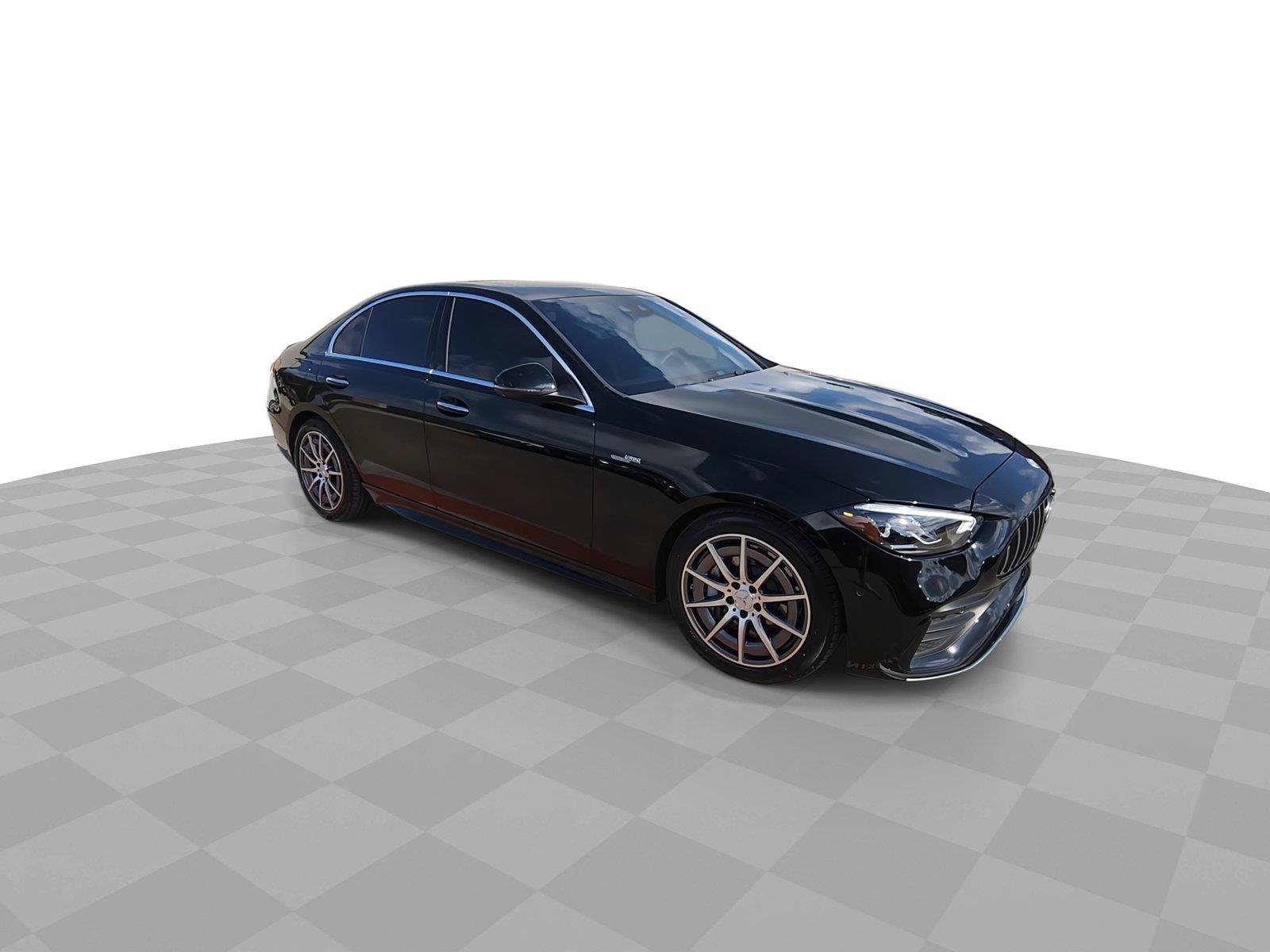 Used 2024 Mercedes-Benz C 43 AMG 4MATIC Sedan image 2