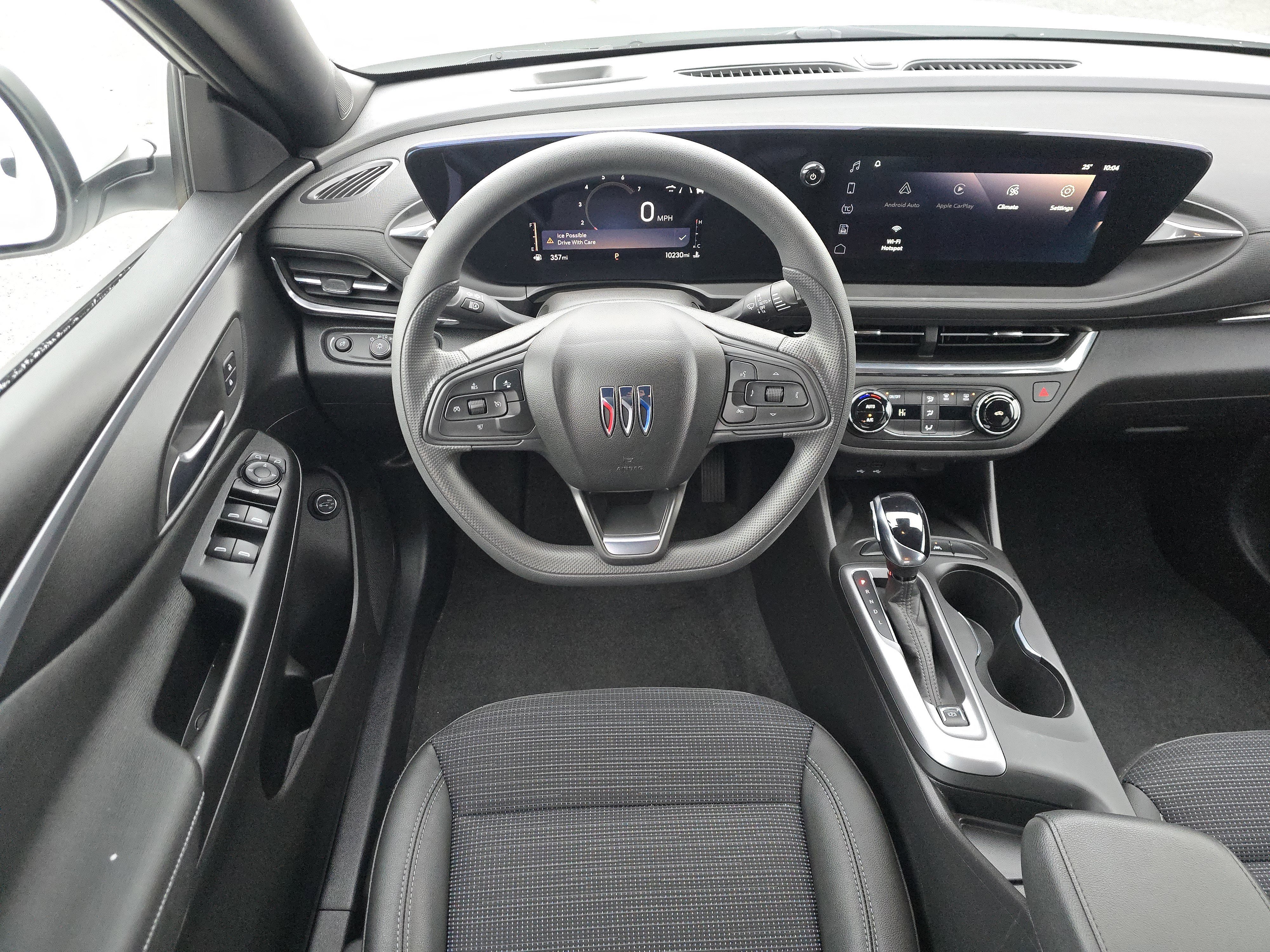 Used 2025 Buick Envista Preferred w/ Convenience II Package image 16