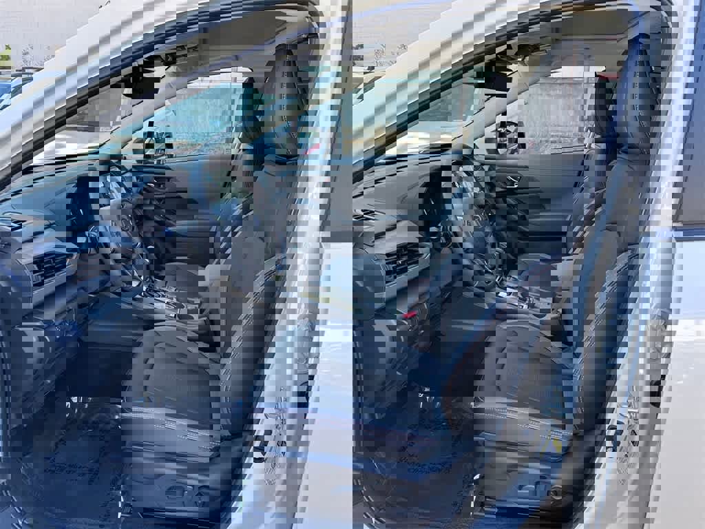 New 2025 Subaru Crosstrek 2.5i Limited w/ Popular Package #3A image 2