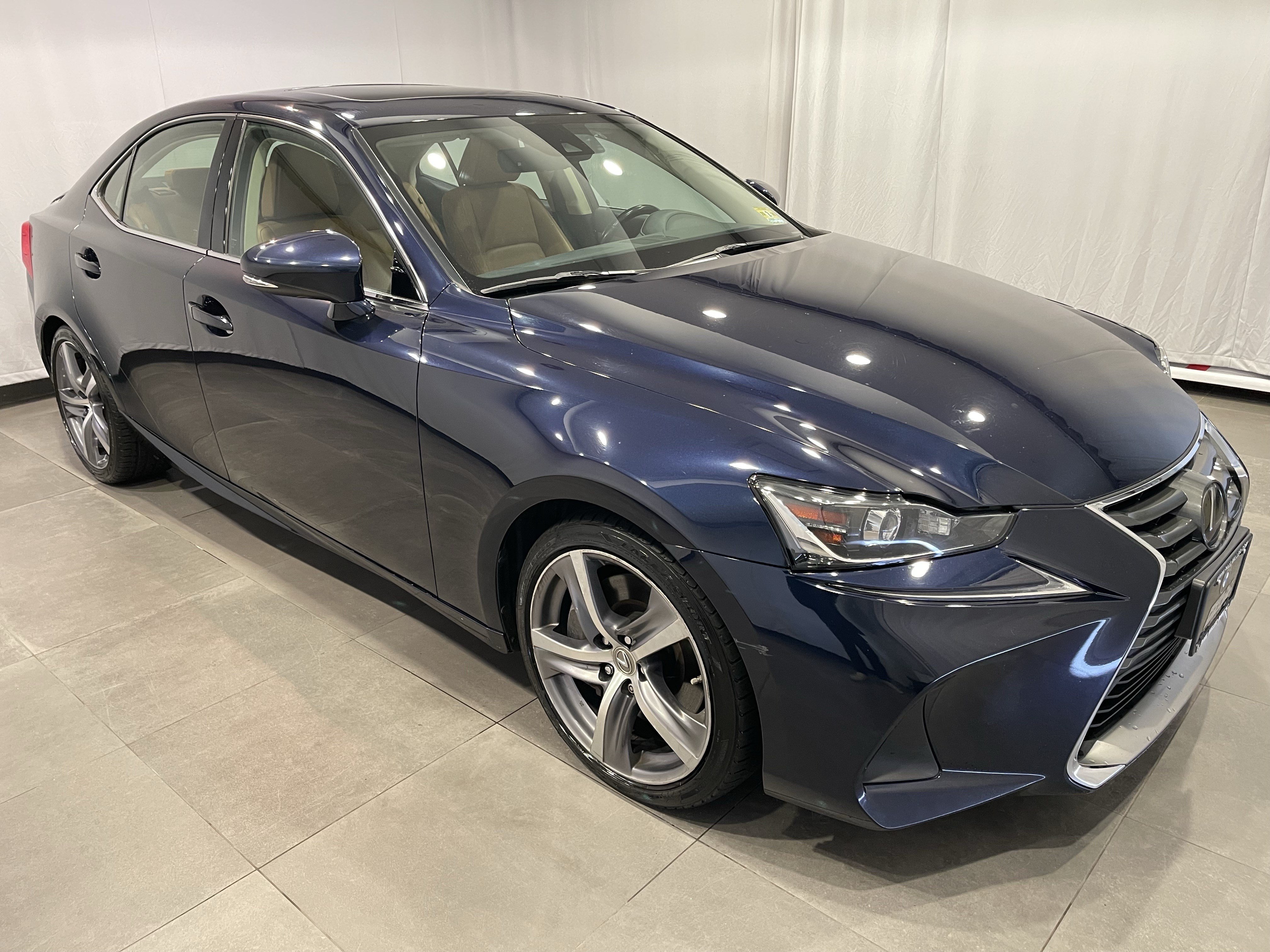 Used 2017 Lexus IS 300 AWD w/ Premium Package image 3
