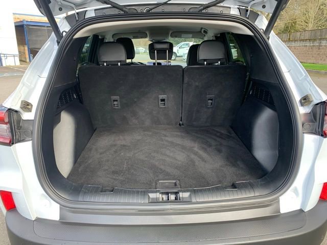 Used 2025 Ford Escape Platinum AWD/4WD image 5