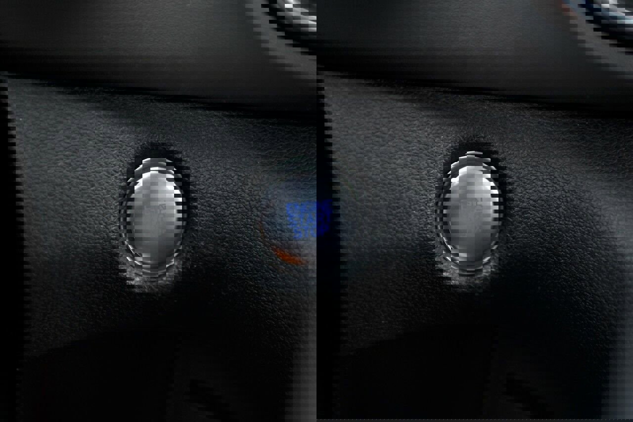 Used 2023 Hyundai Santa Fe SEL image 33