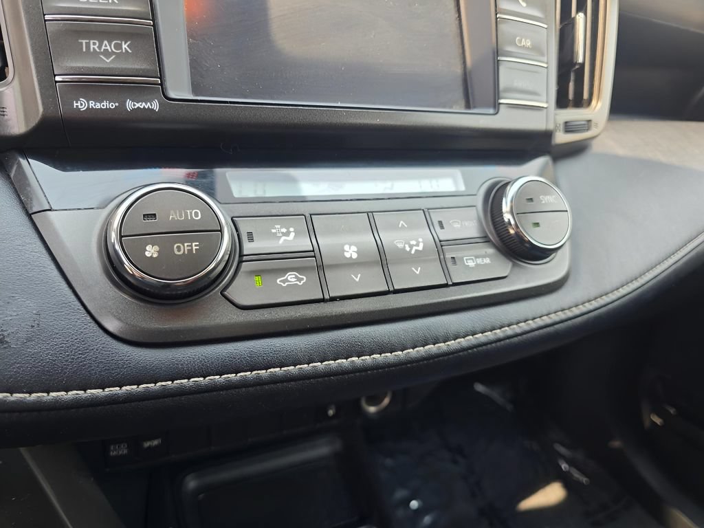 Used 2013 Toyota RAV4 XLE AWD/4WD image 18