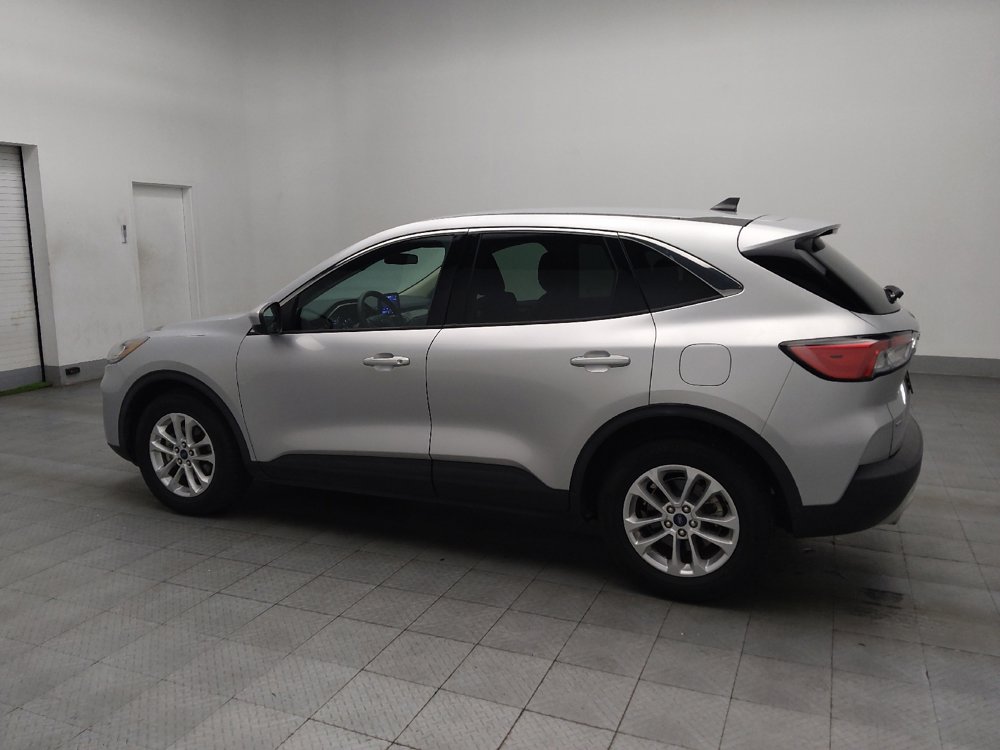 Used 2020 Ford Escape SE FWD image 3