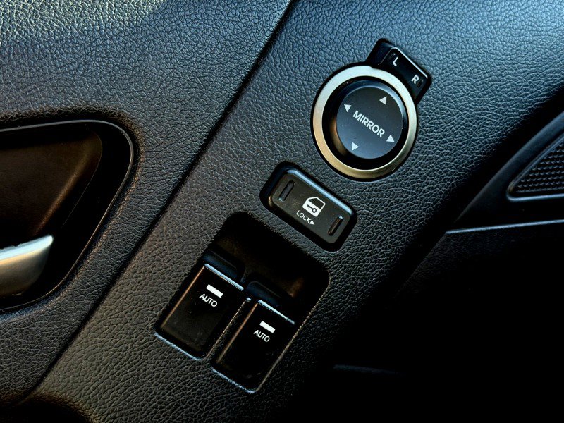 Used 2014 Hyundai Genesis 2.0T image 11