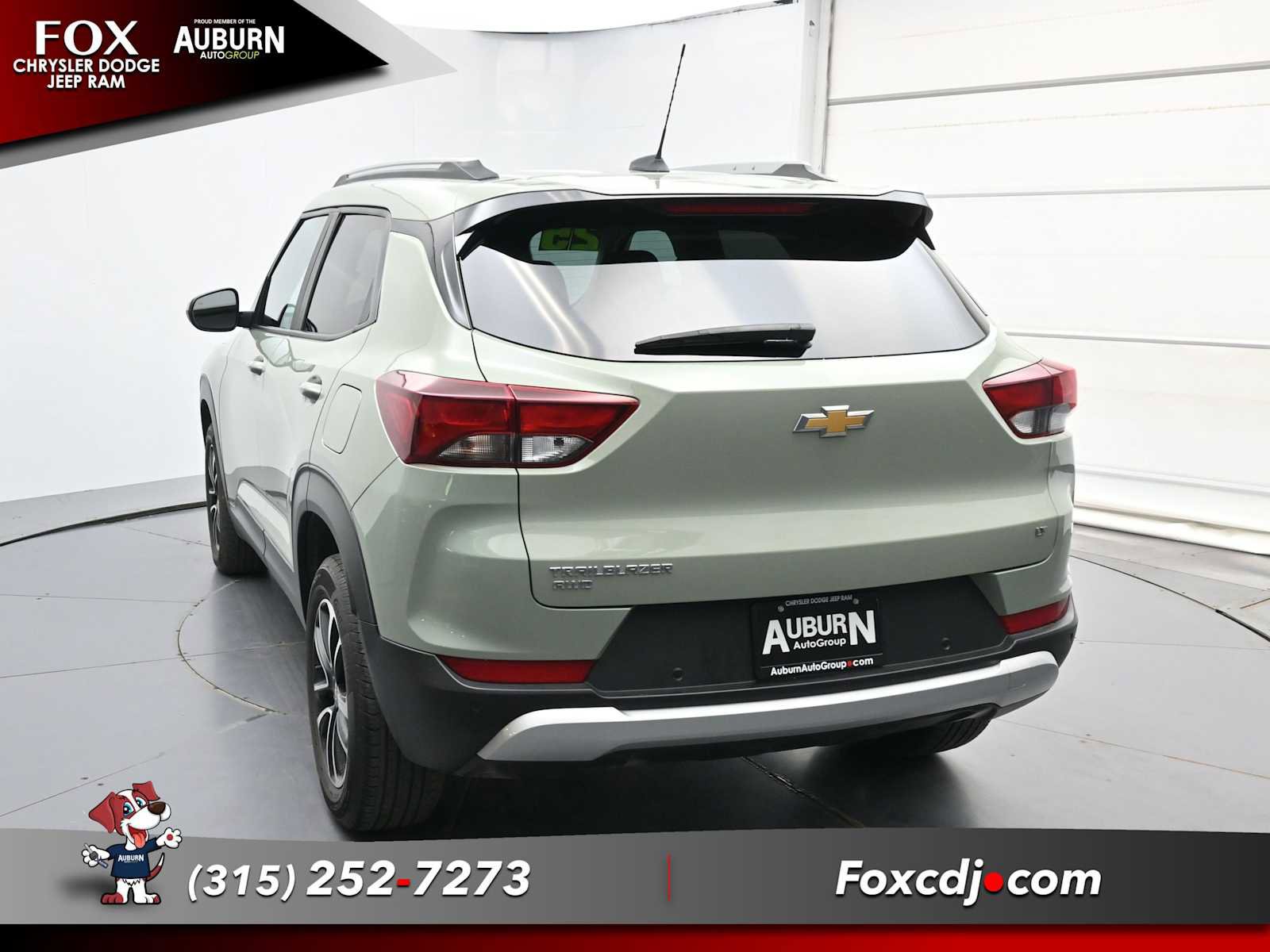 Used 2025 Chevrolet TrailBlazer LT w/ LT Cold Weather Package AWD/4WD image 14
