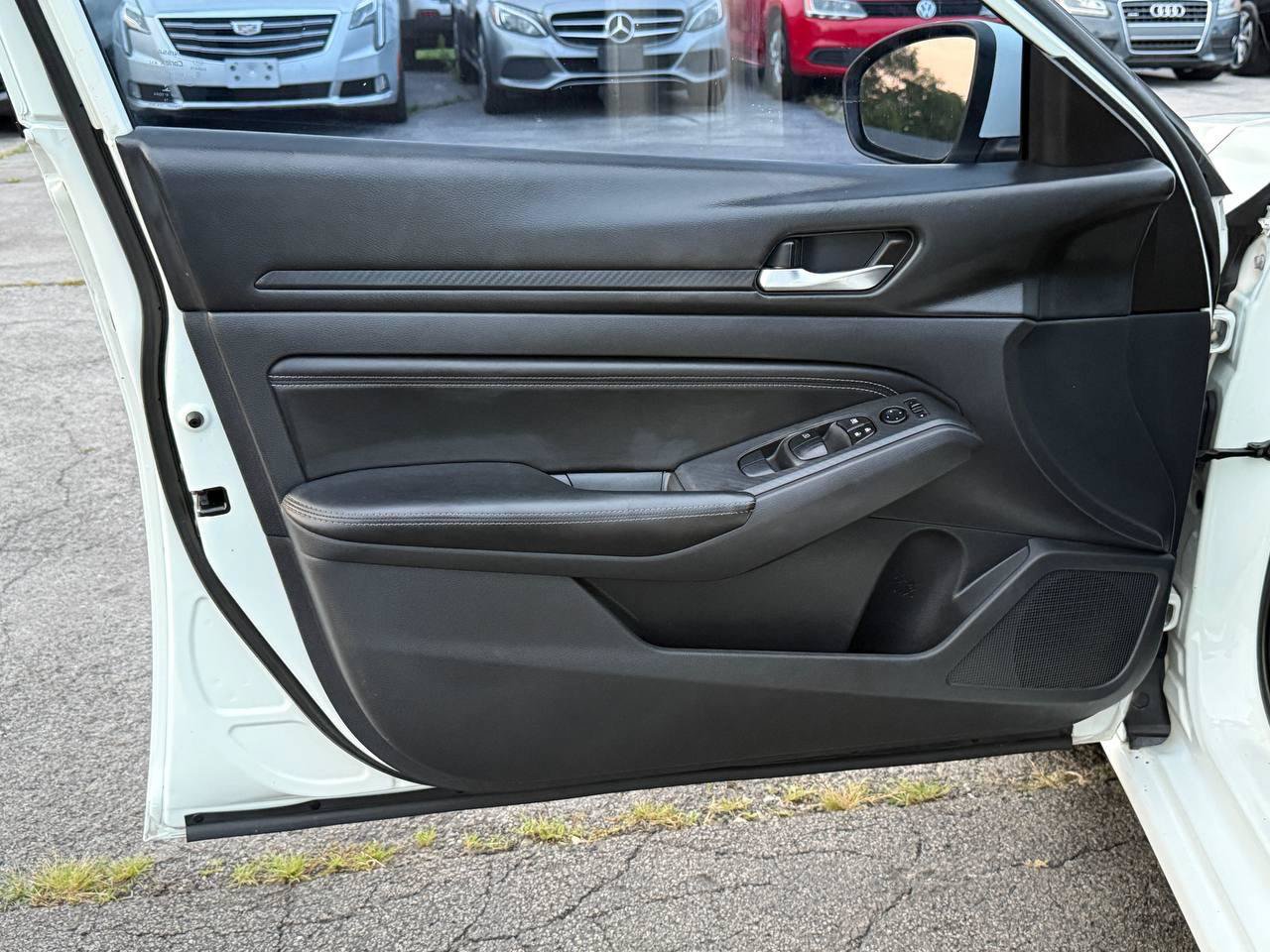 Used 2019 Nissan Altima 2.5 S FWD image 13