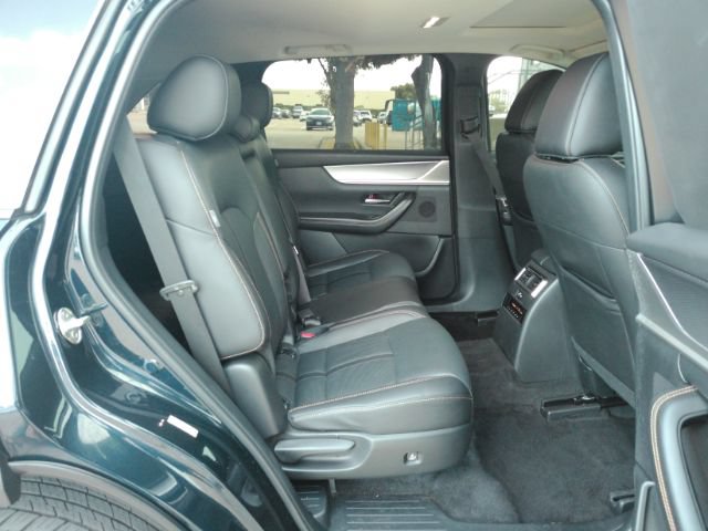 Used 2024 MAZDA CX-90 3.3 Turbo w/ Preferred Plus AWD/4WD image 25