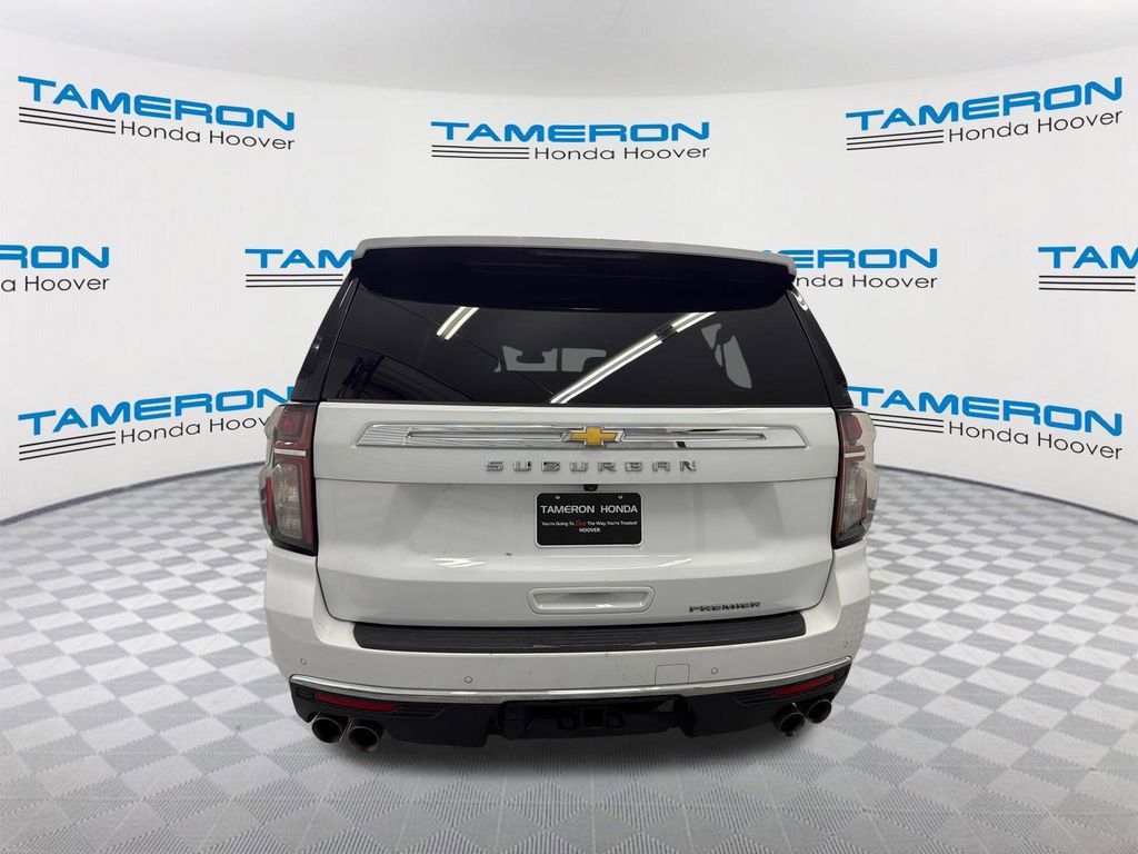 Used 2023 Chevrolet Suburban Premier AWD/4WD image 4