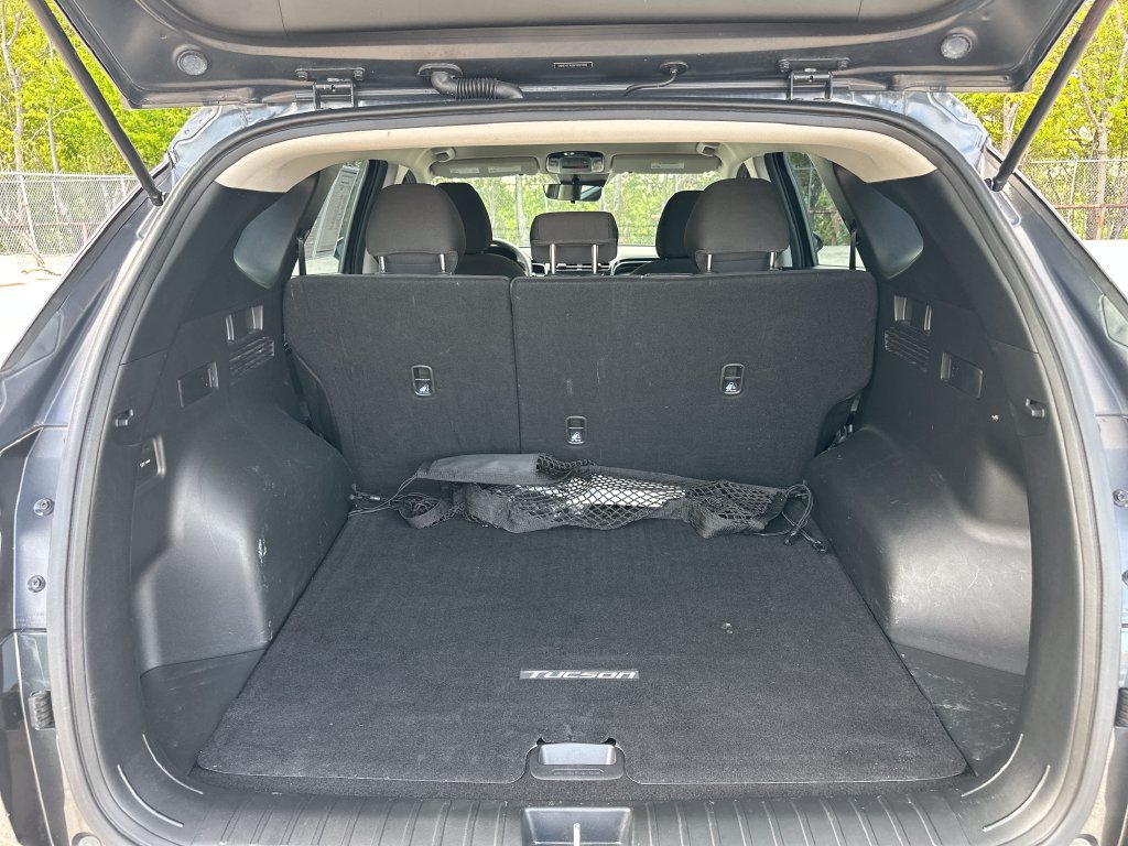 Used 2023 Hyundai Tucson SE AWD/4WD image 24