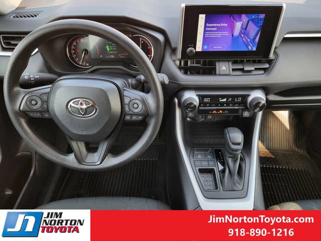 Used 2025 Toyota RAV4 XLE w/ Convenience Package FWD image 28