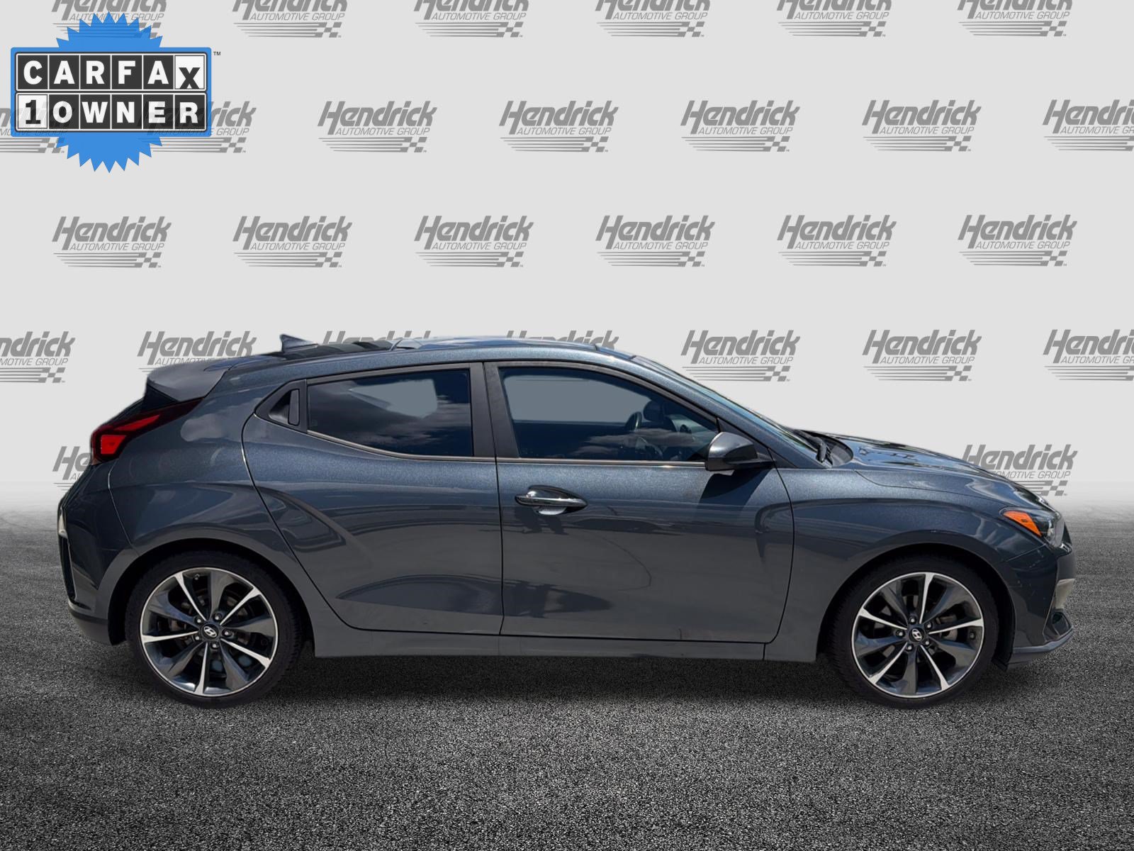 Used 2019 Hyundai Veloster 2.0 Premium FWD image 11