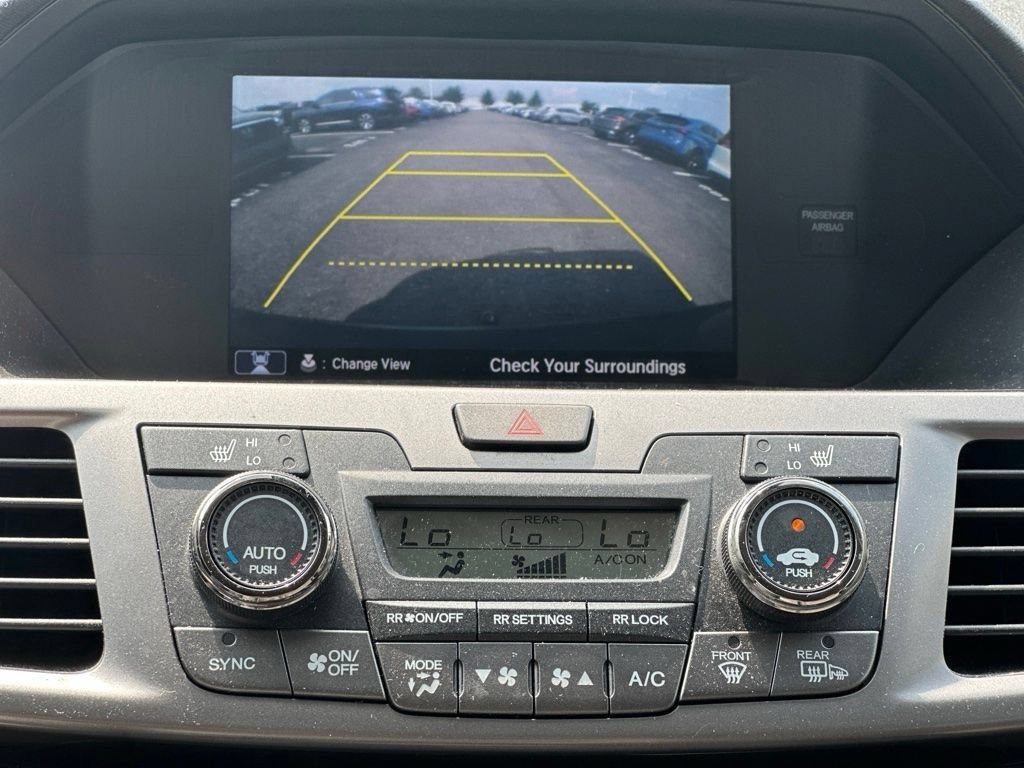 Used 2016 Honda Odyssey Touring image 24