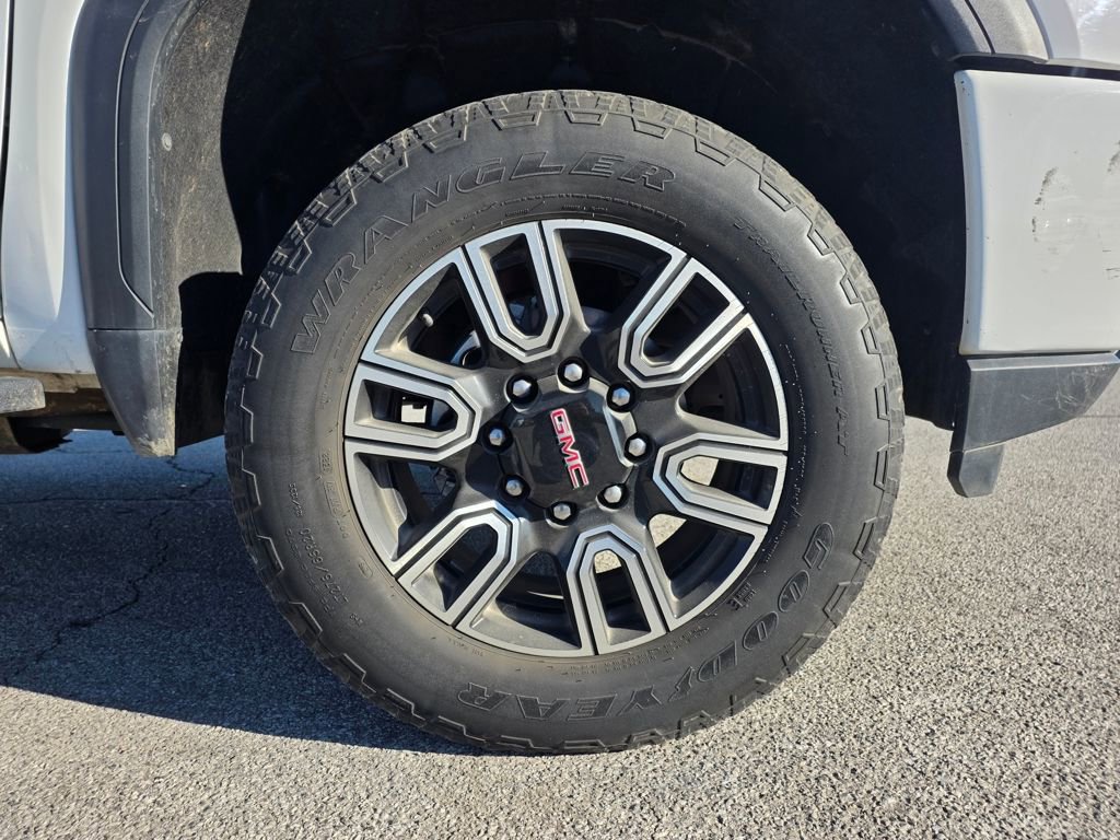 Used 2022 GMC Sierra 2500 AT4 w/ AT4 Preferred Package image 30