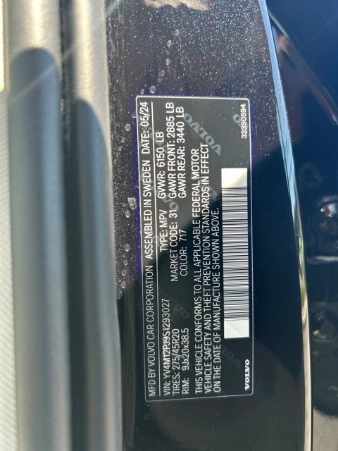 Certified 2025 Volvo XC90 B5 Core w/ Climate Package AWD/4WD image 28