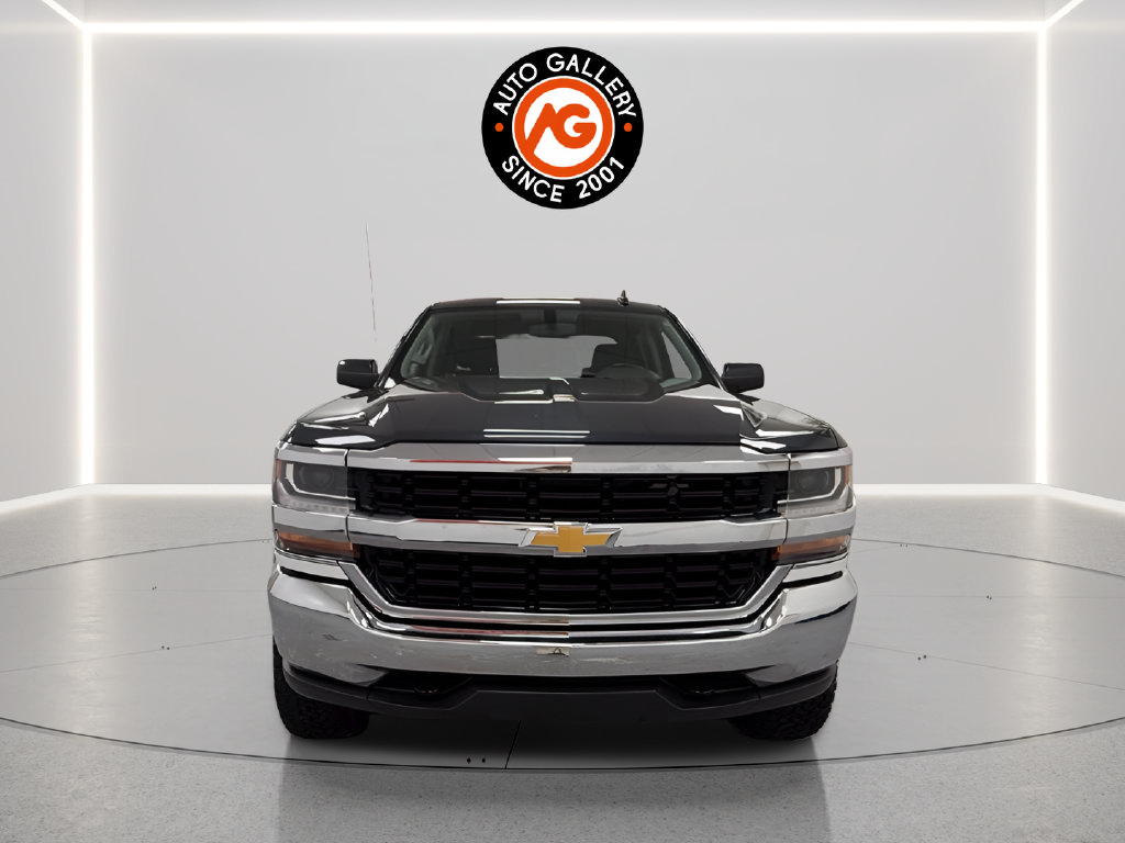 Used 2018 Chevrolet Silverado 1500 LT AWD/4WD image 5