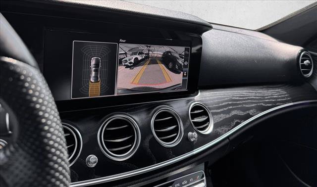 Used 2017 Mercedes-Benz E 300 image 14