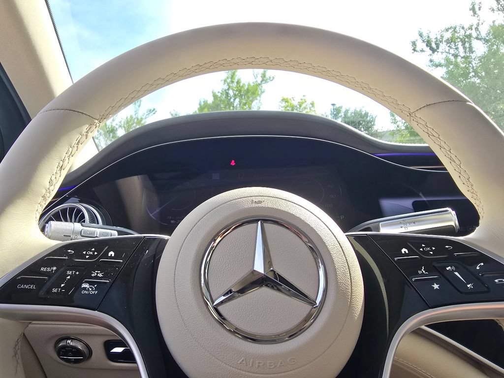 New 2027 Mercedes-Benz EQS 400 4MATIC SUV image 30