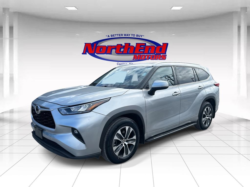 Used 2020 Toyota Highlander XLE image 7