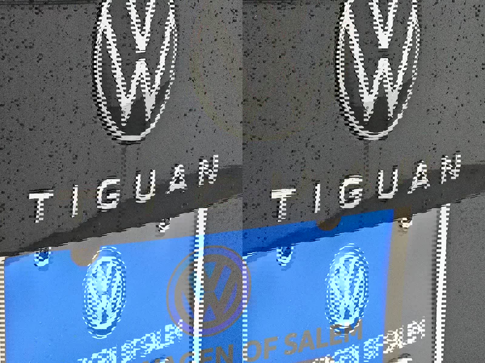 Certified 2024 Volkswagen Tiguan SE image 11