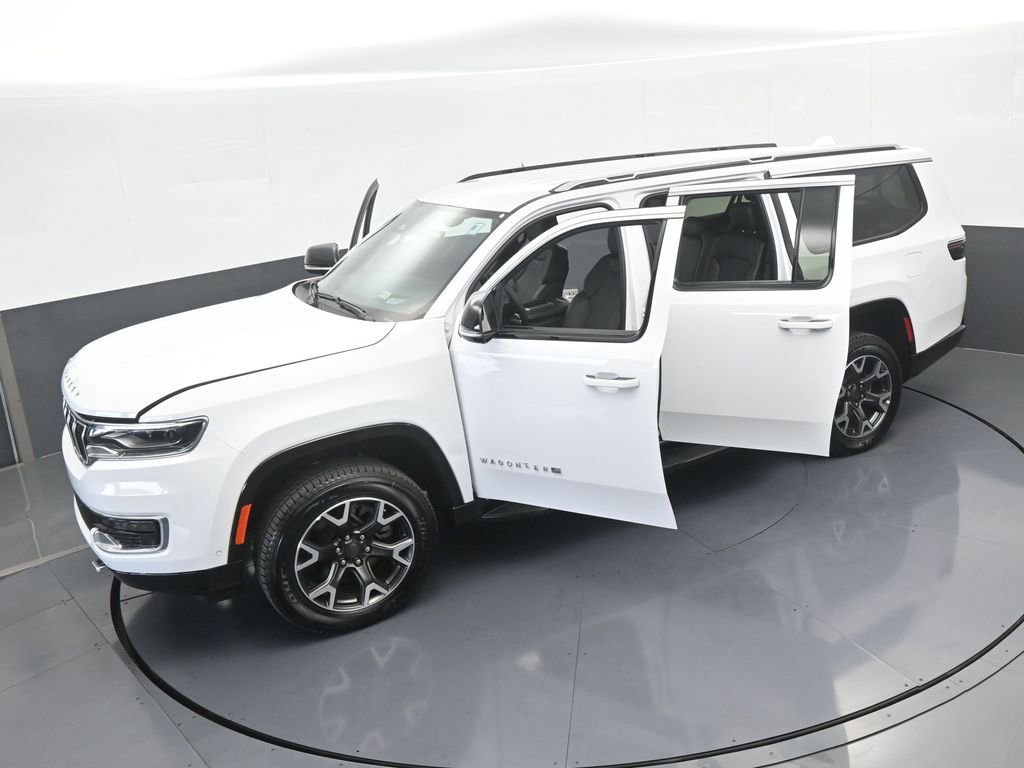 Used 2023 Jeep Wagoneer L Series III w/ Preferred Equipment Group image 69