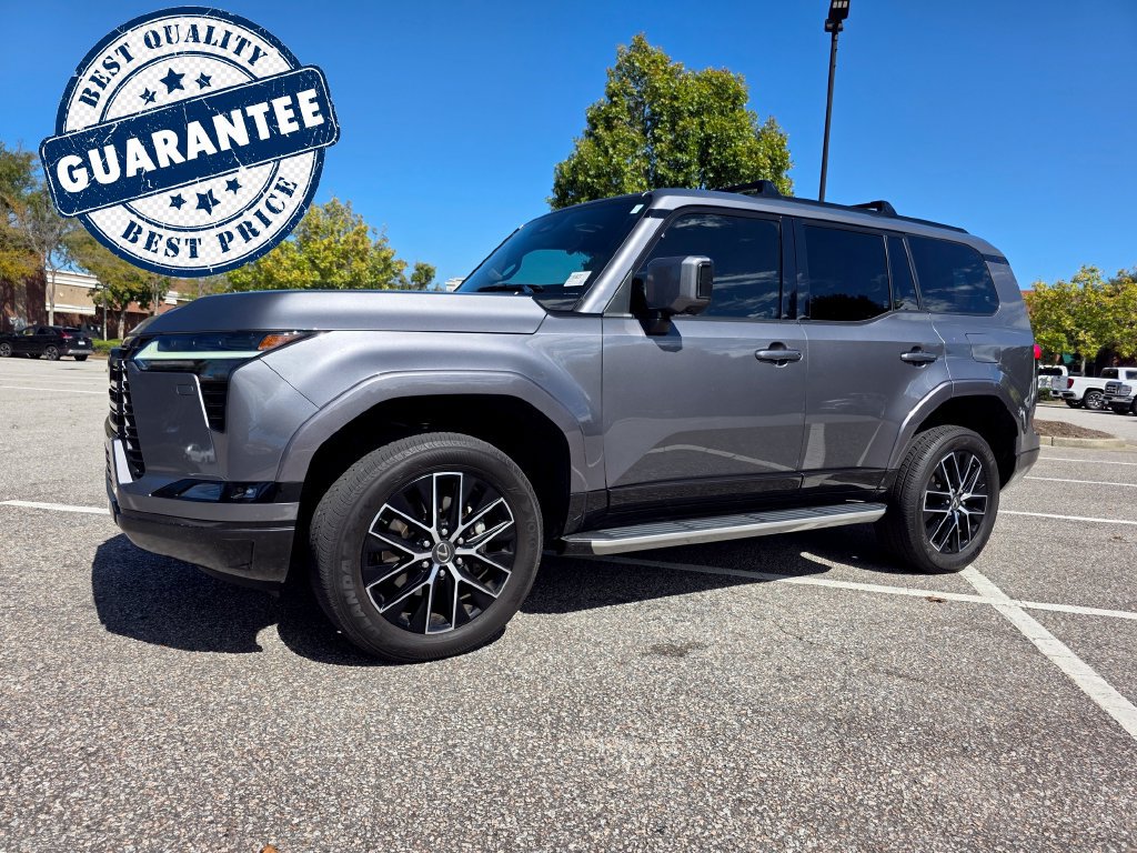 Used 2024 Lexus GX 550 AWD/4WD image 2