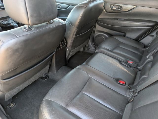 Used 2015 Nissan Rogue SL w/ SL Premium Package image 19