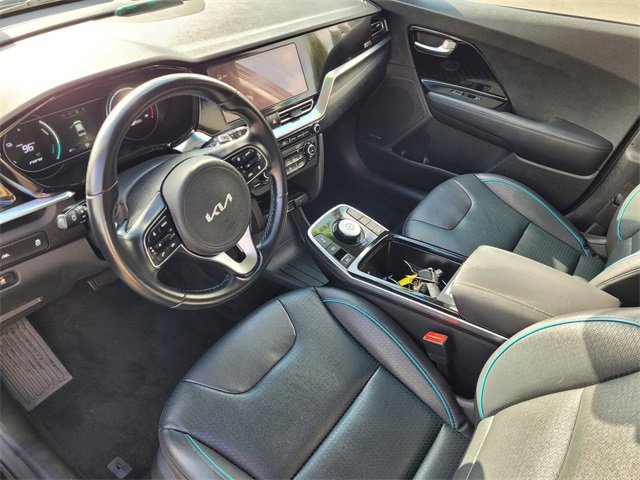 Used 2022 Kia Niro EX Premium image 8