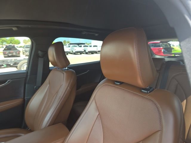 Used 2022 Lincoln Nautilus Reserve FWD image 8