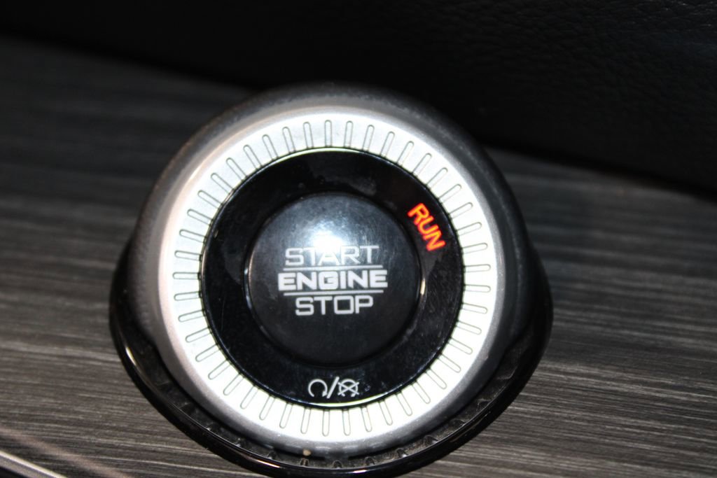 Used 2024 Jeep Wagoneer Series II image 42