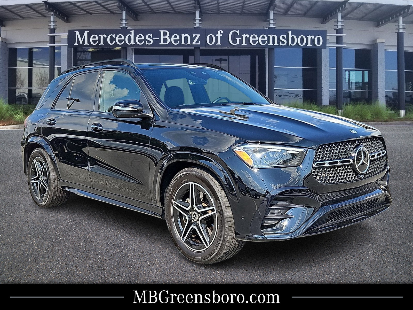 Certified 2026 Mercedes-Benz GLE 450 4MATIC image 1